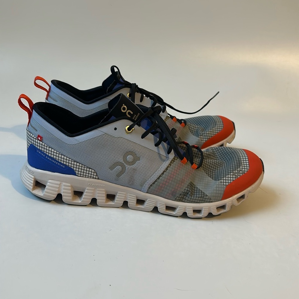 On Running Men's Shoes - Gray, Blue, Red